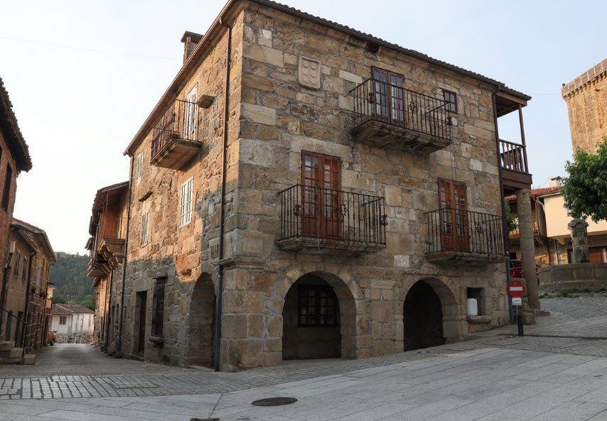 Torre de Vilanova de los Infantes, Spain